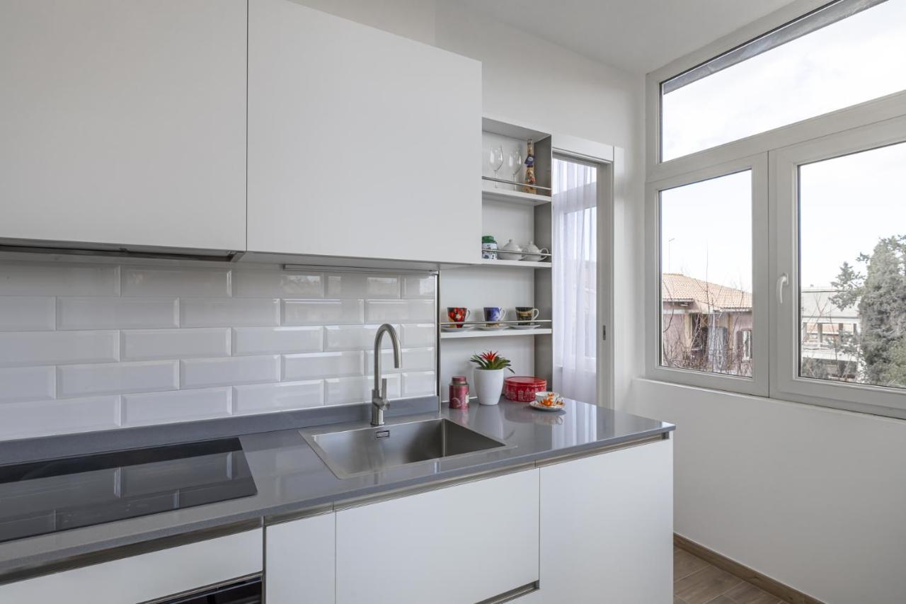 Luminoso Appartamento Con Terrazzo A La Storta Rome Exterior photo